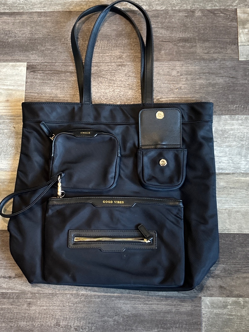 LIKE DREAMS women nylon  utility tote bag in black